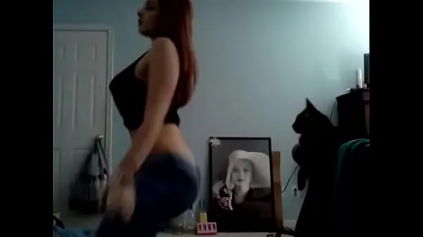 Najboljši Millie Acera Twerking my ass while playing with my pussy mega posnetki