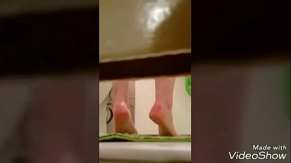 Voyeur twins shower roommate spy mega clip hay nhất