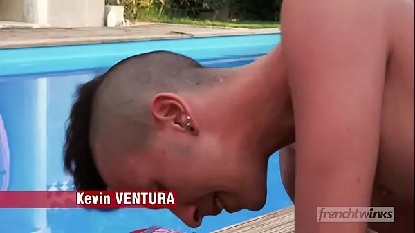 Mejores Una follada salvaje al borde de la piscina entre Chris Loan y Kevin Ventura megaclips