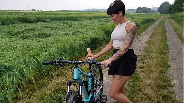 Best This has never happened before! Bicycle misused by horny milf mega Clips