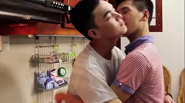 أفضل Asian gay boy kiss المقاطع الضخمة