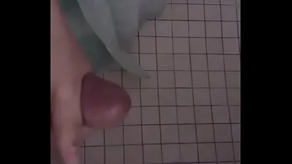 Beste Cumming a lot in the shower megaklipp