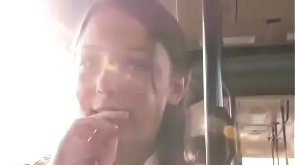 Bedste Girl stripped naked and fucked in public bus mega klip