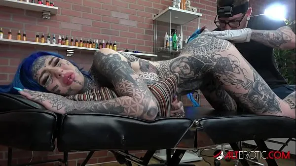 En İyi Amber Luke gets a asshole tattoo and a good fucking Mega Klipler
