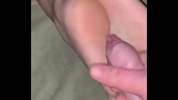 Mejores Cum en los pies de la esposa megaclips