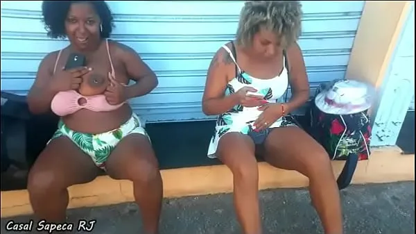 Najlepšie EXHIBITIONISM IN THE STREETS OF RIO DE JANEIRO mega klipy