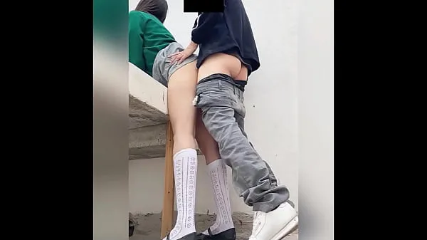 Лучшие Мексиканская школьница трахается в задницу, у нее слюна и поначалу болит! Мексиканские студенты занимаются анальным сексом в школе! ПУБЛИЧНЫЙ любительский сексмегаклипы