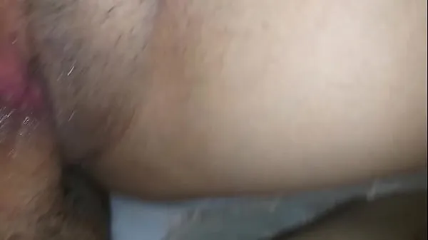 I migliori Scopo la mia giovane ragazza senza preservativo, finisco nella sua piccola figa bagnata (Creampie). La faccio schizzare mentre scopiamo e ci registriamo per XVIDEOS RED mega clip