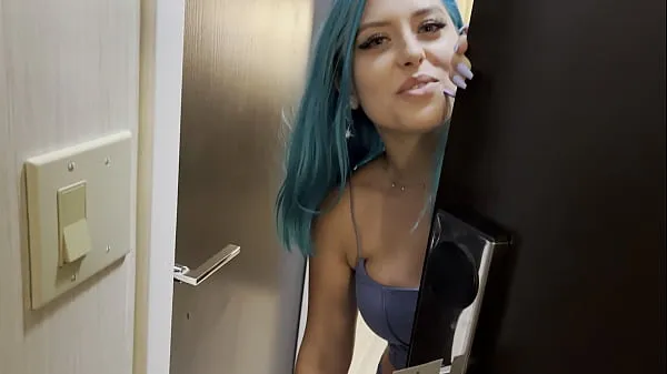 Bedste Casting Curvy: Blue Hair Thick Porn Star BEGS to Fuck Delivery Guy mega klip