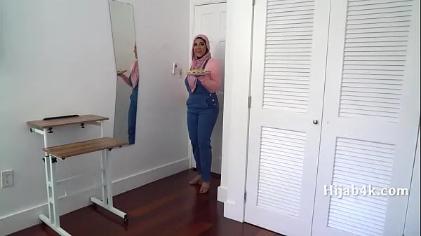 最佳 Corrupting My Chubby Hijab Wearing StepNiece 超级剪辑
