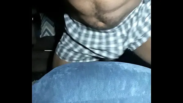 Najboljši Solo boy humping pillow huge orgasm mega posnetki