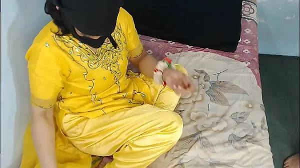 En İyi mehndi night beautiful handjob of big dick devar got by hot indian bhabhi on her wedding on xvideos india xxx Mega Klipler