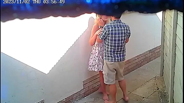 최고의 Cctv camera caught couple fucking outside public restaurant 메가 클립